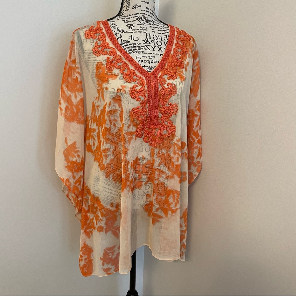 NWOT Chico’s Embellished Poncho Style Tunic Top